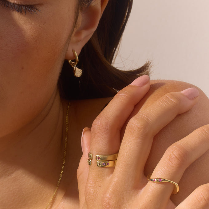 Curve Stone Ring 1.0 | Solid Gold