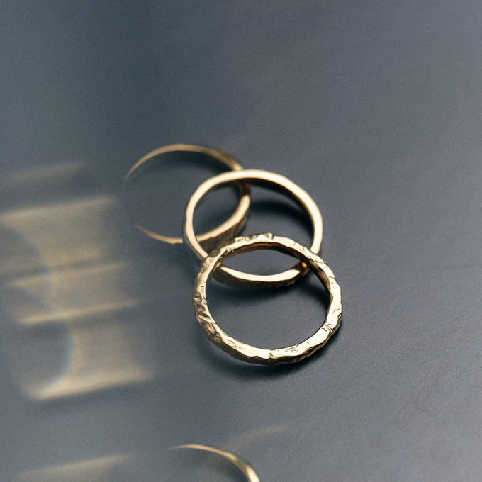Hammered Stone Ring | Silver