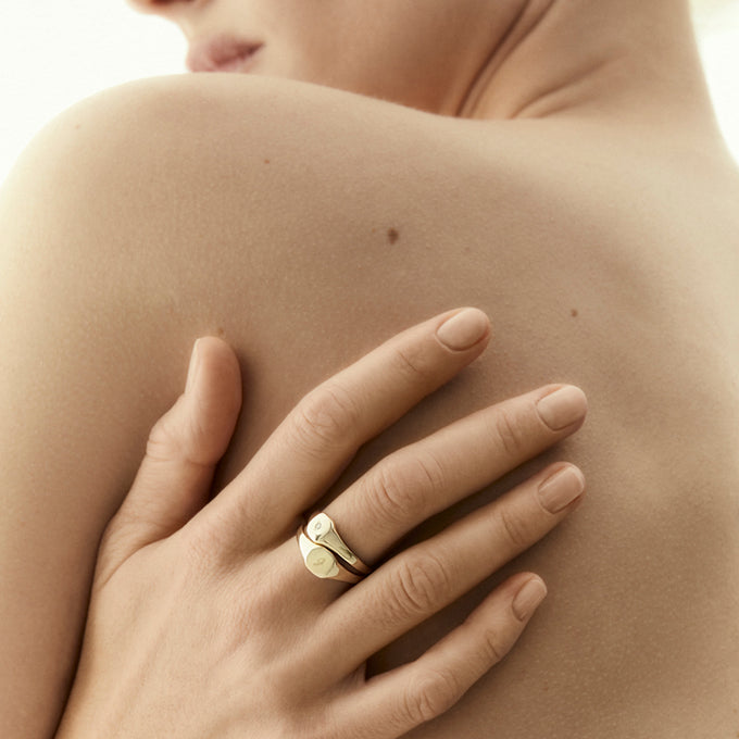 Signature Petite Square Signet Ring | Rose Gold