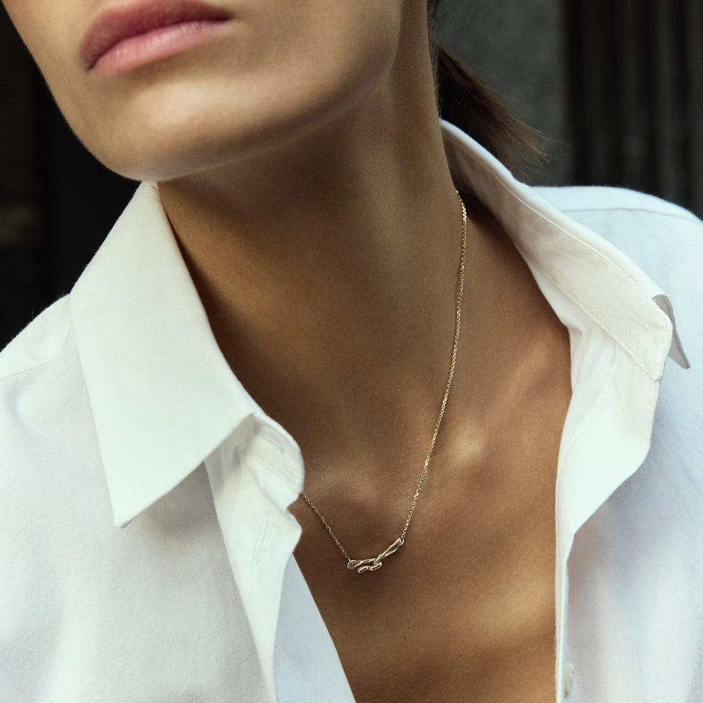 Sculpt Bar Necklace | Yellow Gold
