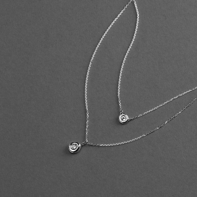 Pebble Stone Drop Pendant | White Gold