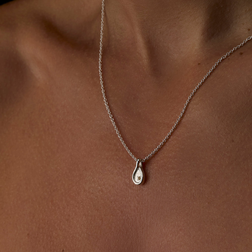 Custom Forma Pendant (Stones & Engraving) | Silver