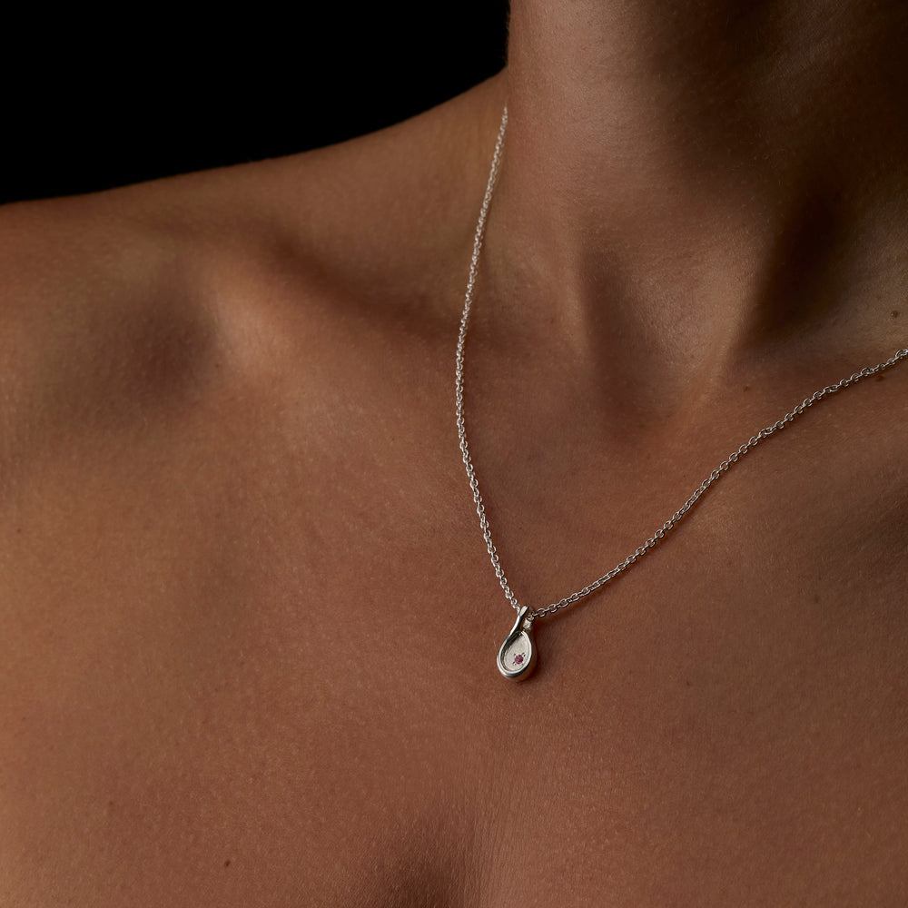 Custom Forma Pendant (Stones & Engraving) | Silver