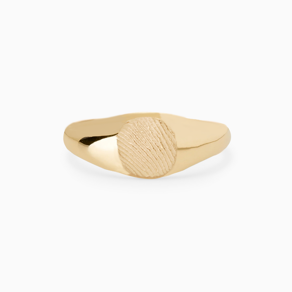 Impression™ Petite Signet Ring | Yellow Gold