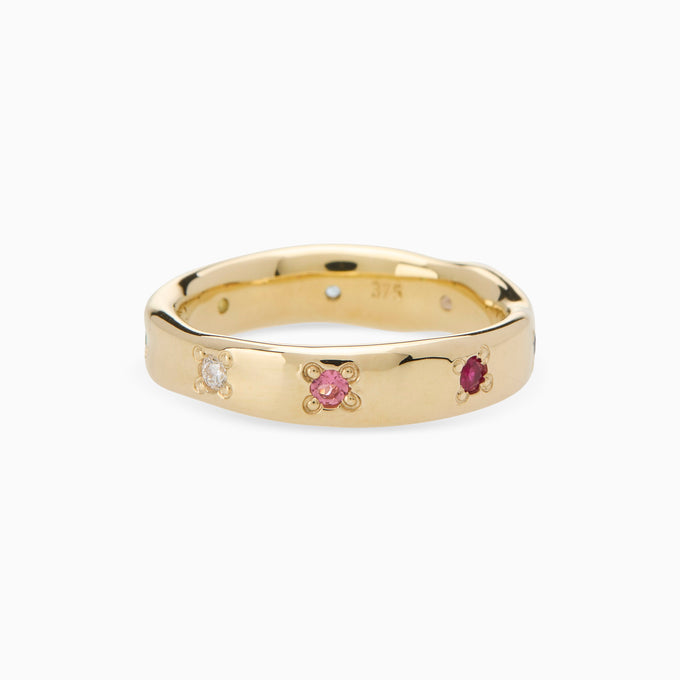 Signature Stone Band Ring | Solid Yellow Gold