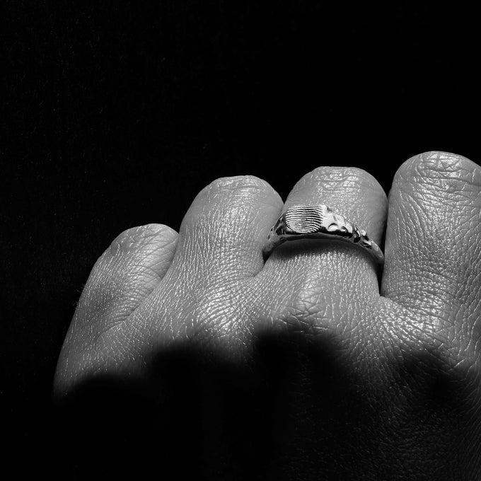 Impression™ Slate Signet Ring | Rose Gold