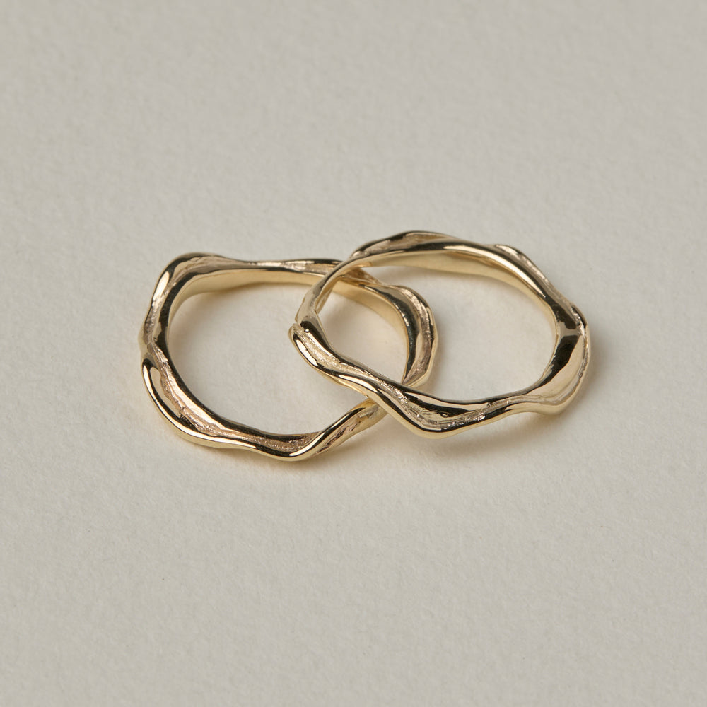 Delicate Sculpt Ring | Yellow Gold