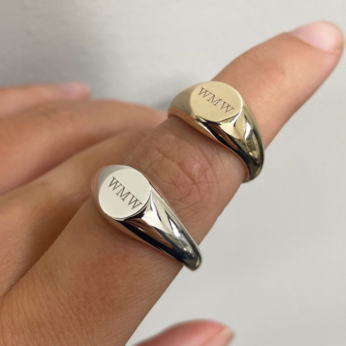 Signature Petite Signet Ring | Rose Gold