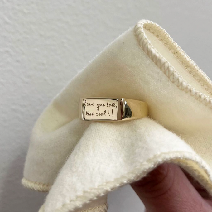 Signature Rectangle Signet Ring | Yellow Gold