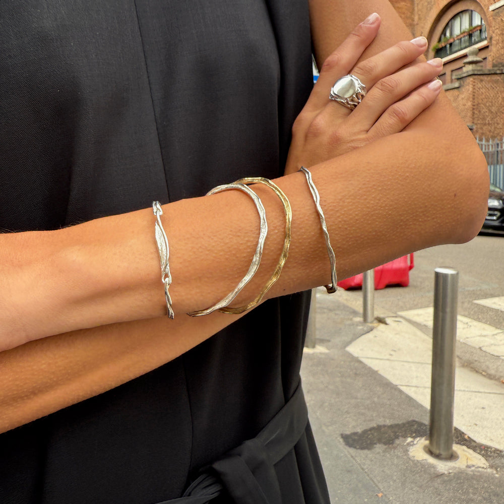 Sculpt Bangle | White Gold