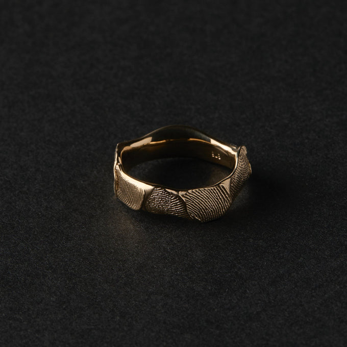 Impression™ Wave Ring | Yellow Gold