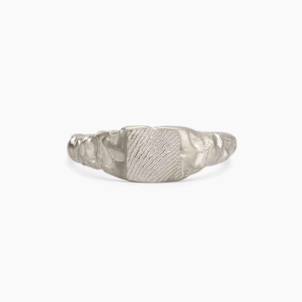 Impression™ Slate Signet Ring | White Gold