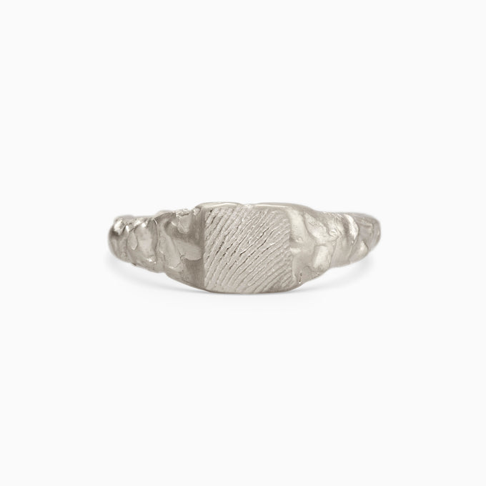 Impression™ Slate Signet Ring | White Gold