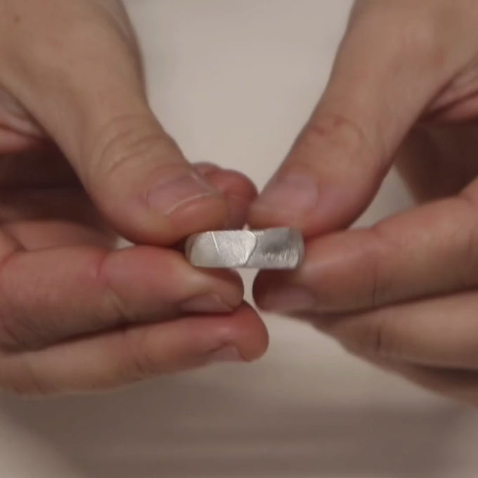 Impression™ Band Ring | Silver