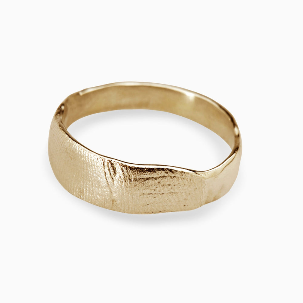 Impression Band Ring | Yellow Gold