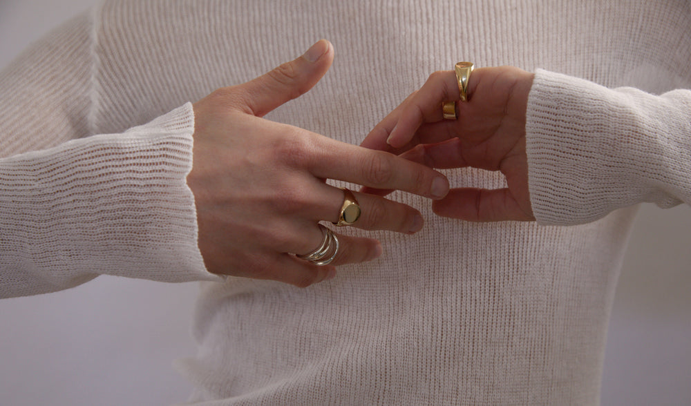 Signature Signet Ring | Yellow Gold