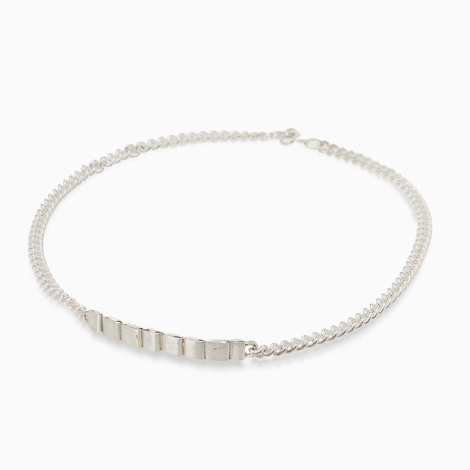 Curved Trim Necklace | Silver