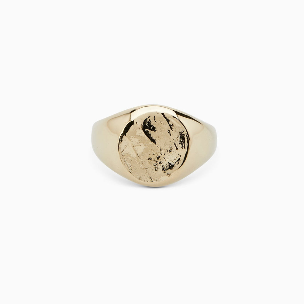 Impression Signet Ring | Yellow Gold